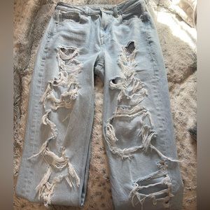 American Eagle Mom Jeans